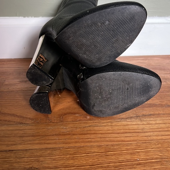 SALE Heeled Boots - Picture 8 of 9